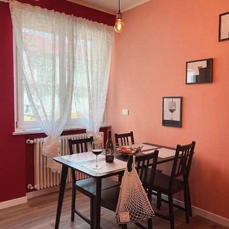 Wellhome Asti Bagian luar foto