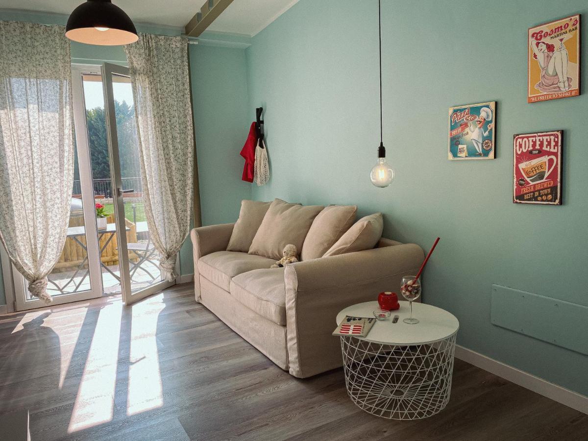 Wellhome Asti Bagian luar foto