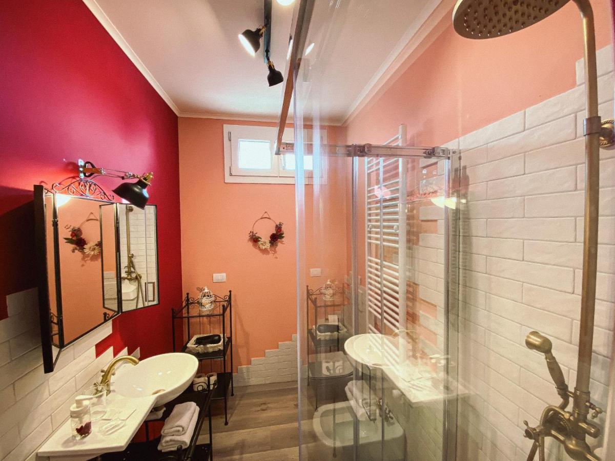 Wellhome Asti Bagian luar foto