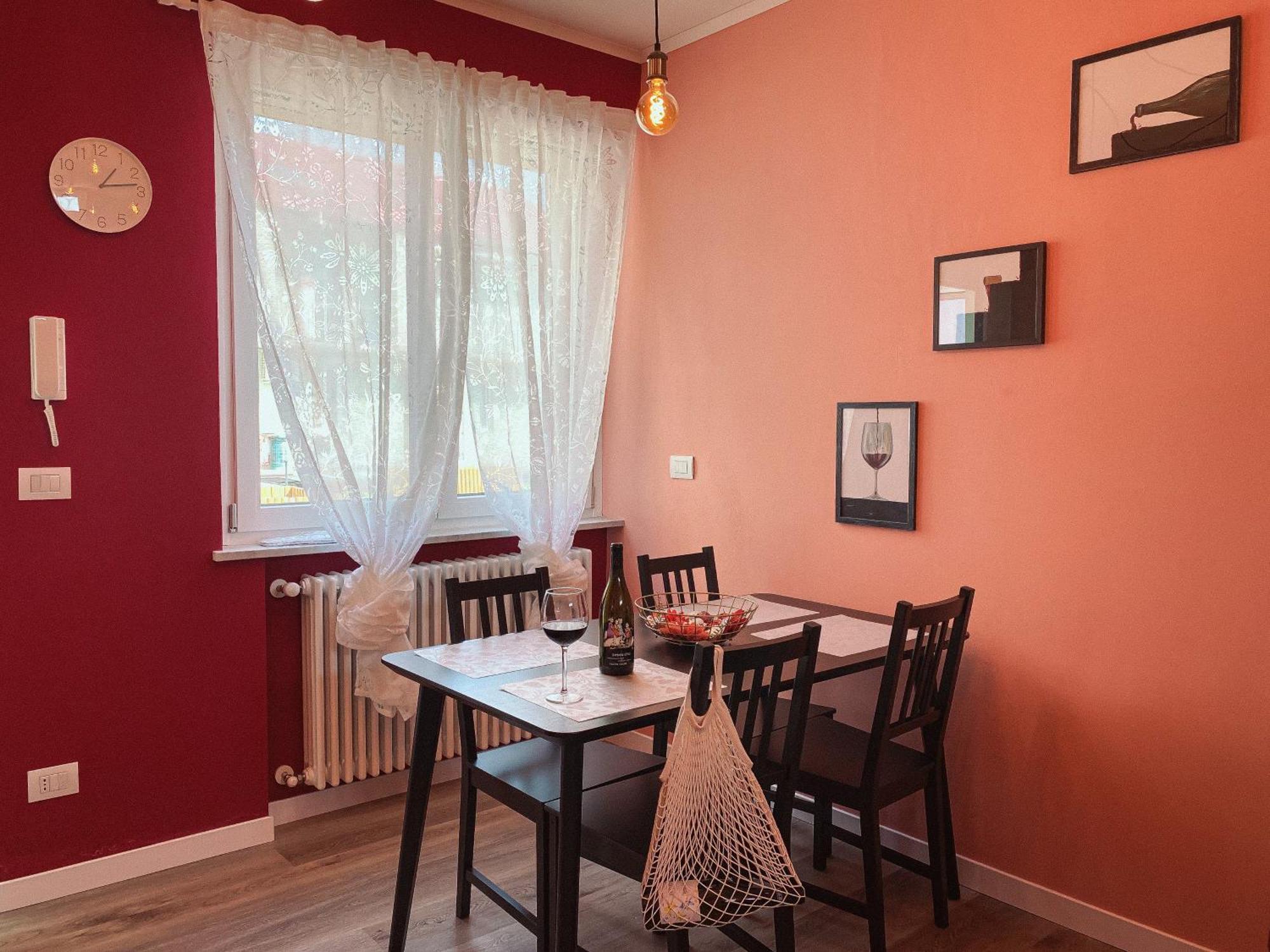 Wellhome Asti Bagian luar foto