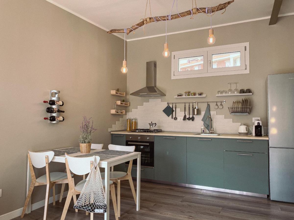 Wellhome Asti Bagian luar foto